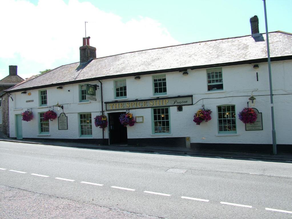 The Spice Ship Hotel Weymouth Eksteriør billede