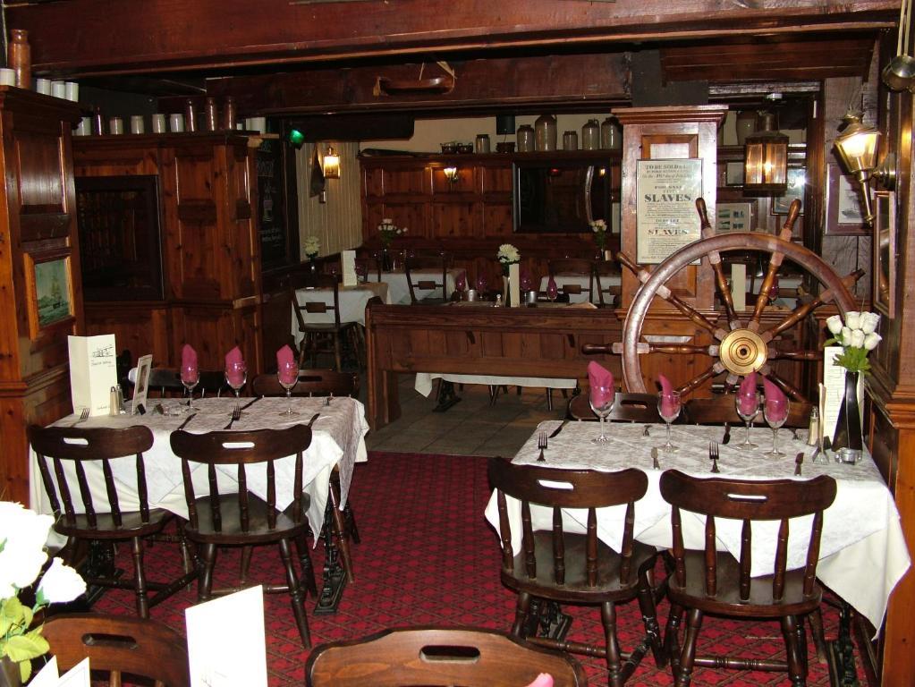 The Spice Ship Hotel Weymouth Eksteriør billede