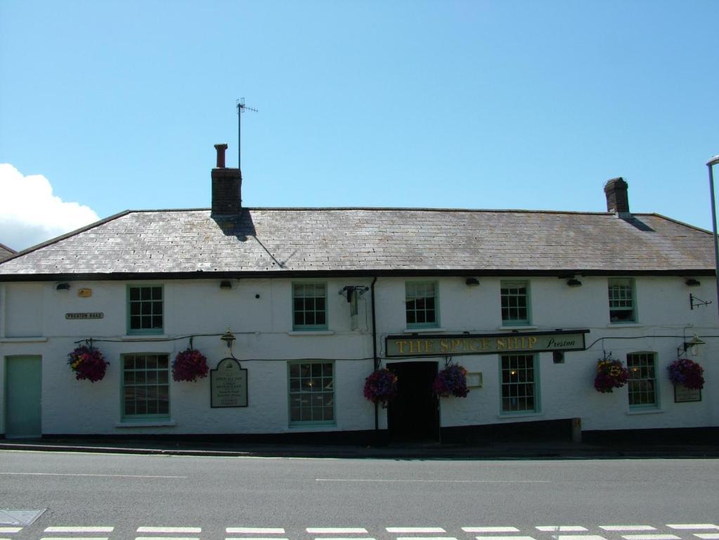 The Spice Ship Hotel Weymouth Eksteriør billede